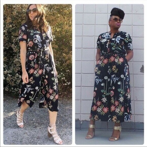 Ann Taylor Pants - Ann Taylor Wide Leg Cropped Belted Floral Jumpsuit in Wild Flower Size 10 (?)